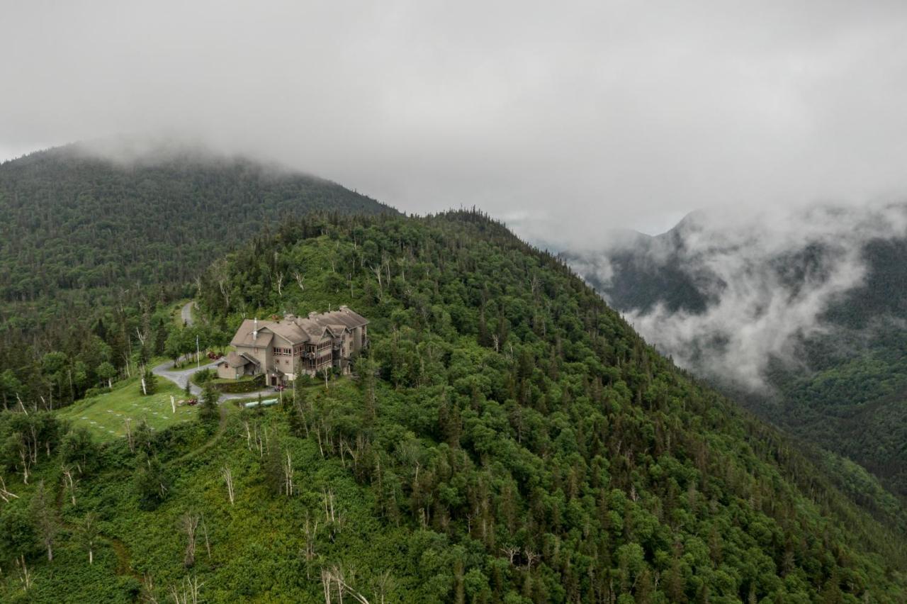 Auberge De Montagne Des Chic-Chocs Mountain Lodge - Sepaq Sainte Anne des Monts Ngoại thất bức ảnh