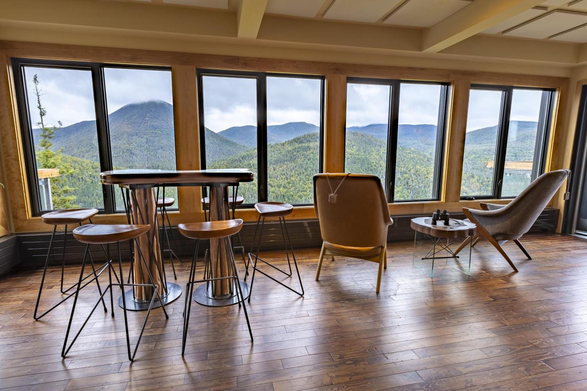Auberge De Montagne Des Chic-Chocs Mountain Lodge - Sepaq Sainte Anne des Monts Ngoại thất bức ảnh