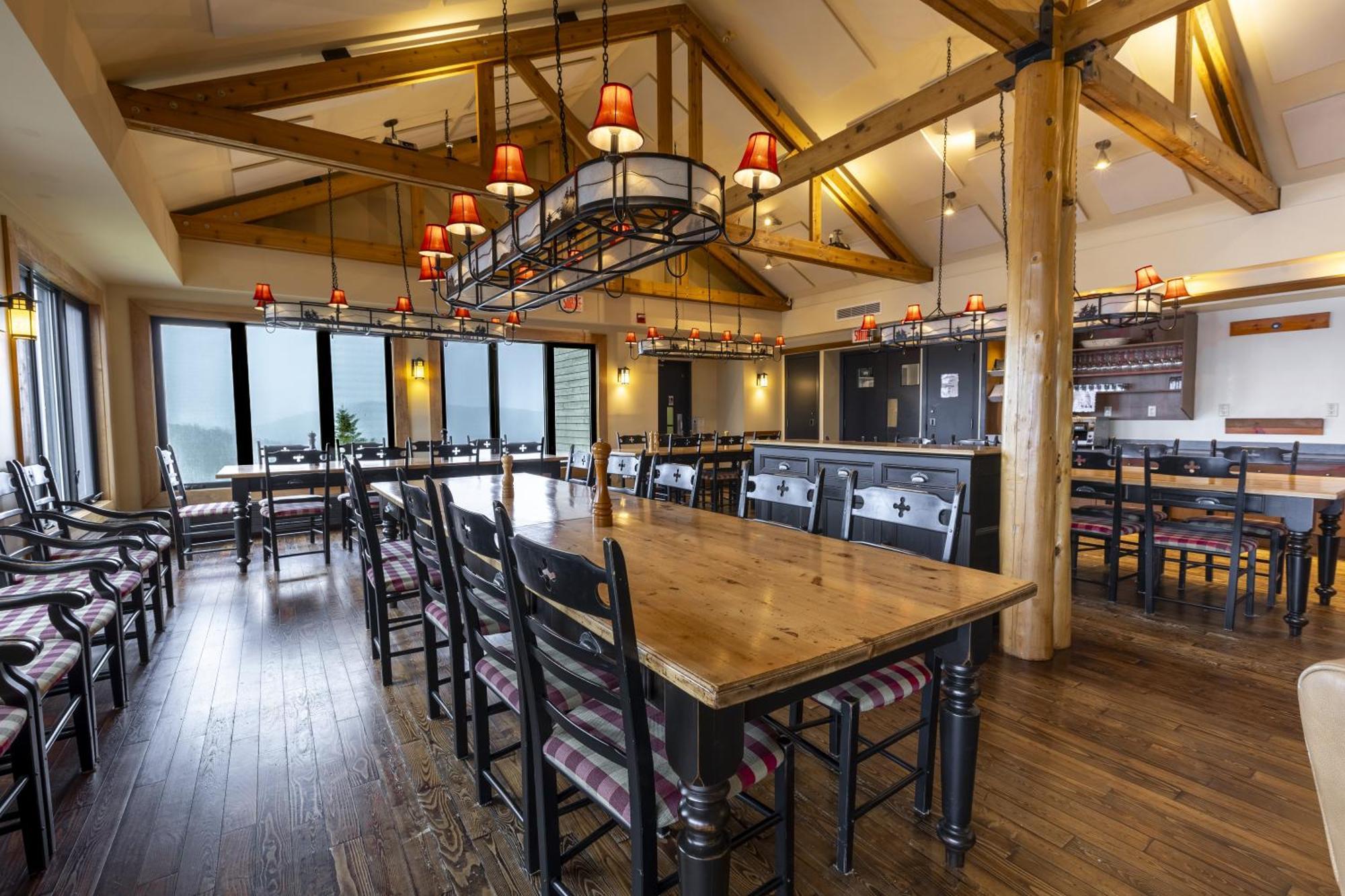 Auberge De Montagne Des Chic-Chocs Mountain Lodge - Sepaq Sainte Anne des Monts Ngoại thất bức ảnh